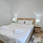 Cozy North 11